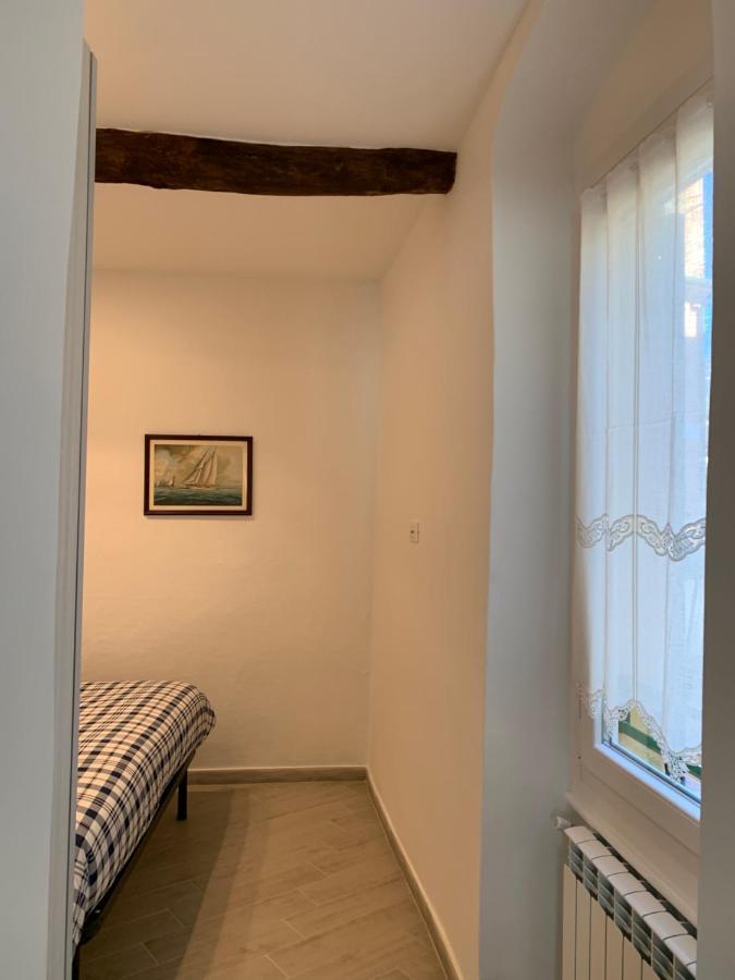 Holiday At Chiavari Exterior foto